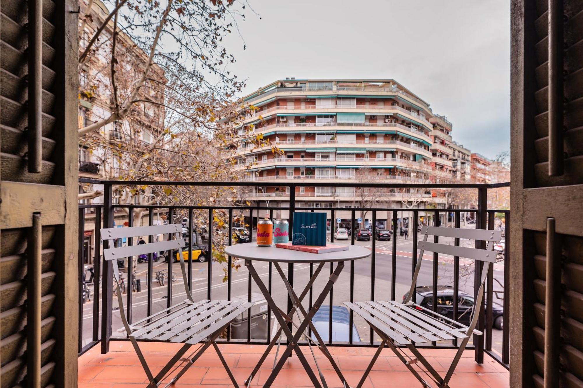 Sweett - Aragon Park Miro Apartment Barcelona Exterior photo