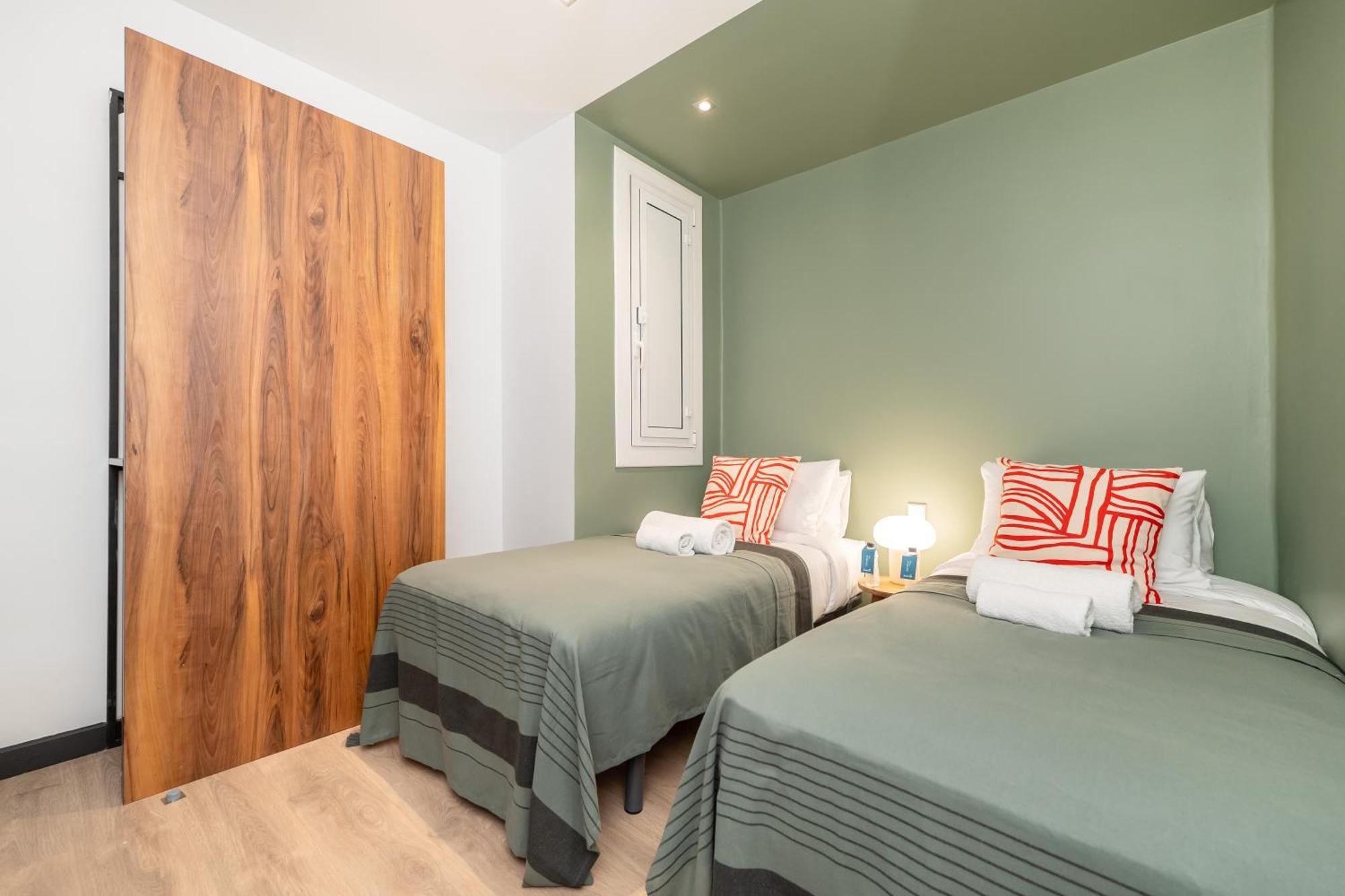 Sweett - Aragon Park Miro Apartment Barcelona Room photo
